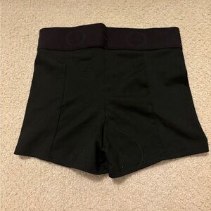 Black youth ozone gym shorts